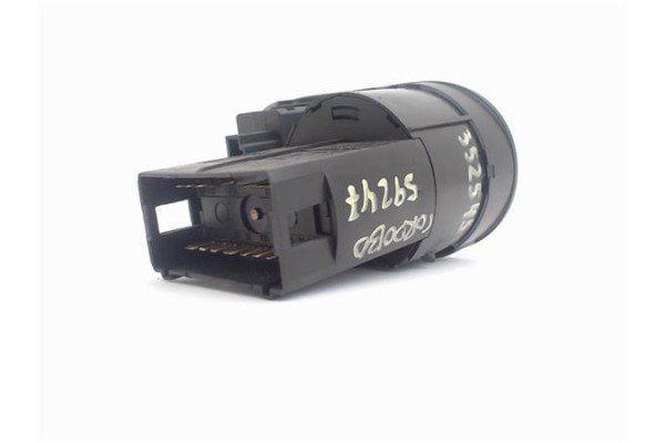 Recambio de mando de luces para seat cordoba berlina (6l2) 1.9 tdi referencia OEM IAM 6L1941531  