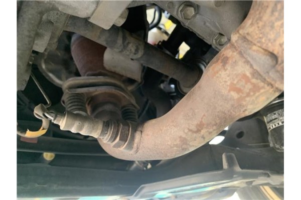 Recambio de tubo escape central para toyota iq (nuj1/ngj1/kgj1) 1.0 básico referencia OEM IAM 1741040130  
