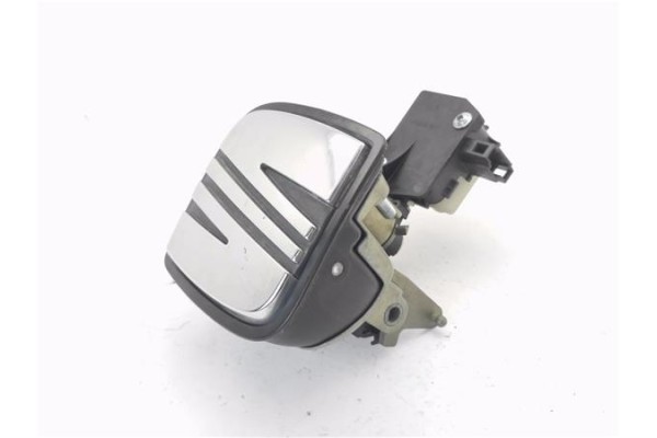 Recambio de maneta exterior porton para seat ibiza (6l1) 1.4 16v referencia OEM IAM 6L6827573B  