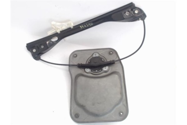 Recambio de elevalunas manual trasero derecho para skoda fabia (5j2) 1.2 referencia OEM IAM 5J4839402B  