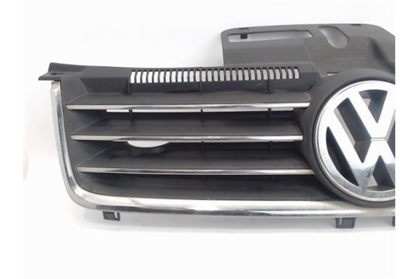 Recambio de rejilla capo para volkswagen polo iv (9n1) 1.4 16v referencia OEM IAM 6Q0853650D  