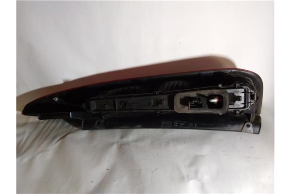 Recambio de piloto trasero izquierdo para ford fusion (cbk) 1.4 trend referencia OEM IAM   456 , FIAT | 31 , RENAULT | 6 , FORD 