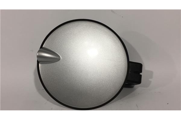 Recambio de tapa exterior combustible para opel zafira a 2.0 di 16v referencia OEM IAM 022015750  