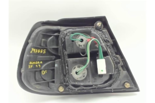 Recambio de piloto trasero derecho para nissan almera (n15) 1.4 referencia OEM IAM BA75E   Recambio de piloto trasero derecho para nissan almera (n15) 1.4 referencia OEM IAM BA75E