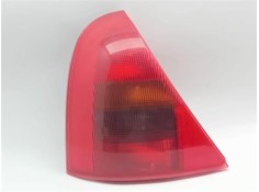 Recambio de piloto trasero izquierdo para renault clio ii (xbo) 1.4 75cv referencia OEM IAM 7700410515  7701039014 , RENAULT