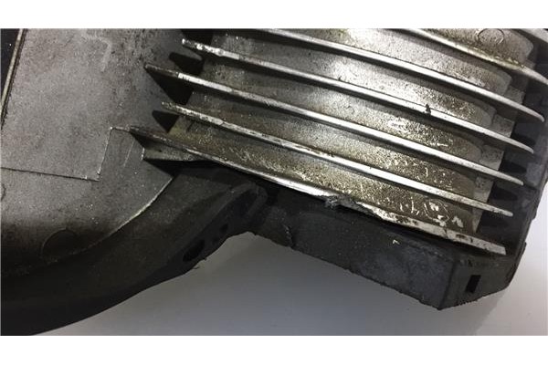 Recambio de tapa exterior combustible para chrysler voyager (rg) 2.5 crd executive referencia OEM IAM 04860572AE  