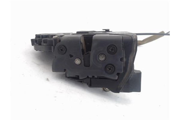 Recambio de cierre electromagnetico delantero derecho para mazda 3 berlina (bk) 1.6 cd active+ xcite referencia OEM IAM   