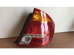 Recambio de piloto trasero derecho para hyundai accent (mc) 1.4 gl referencia OEM IAM 92402257  