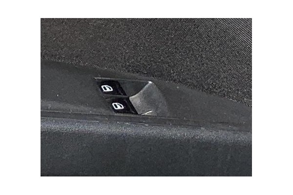 Recambio de mando elevalunas delantero izquierdo para seat altea (5p1) 1.9 tdi referencia OEM IAM 1K3959857CREH Recambio de mando elevalunas delantero izquierdo para seat altea (5p1) 1.9 tdi referencia OEM IAM 1K3959857CREH