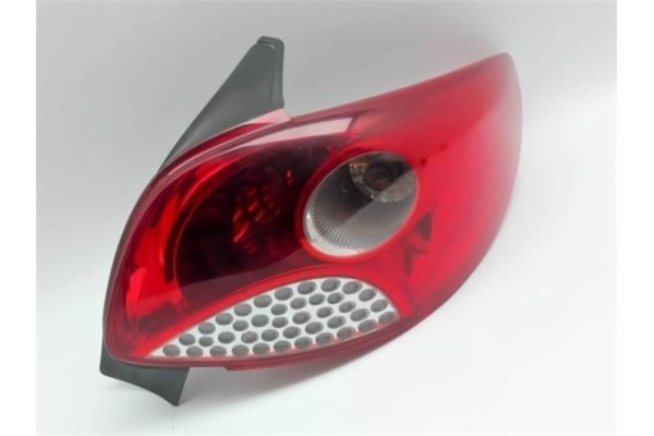Recambio de piloto trasero derecho para peugeot 206 + 1.4 básico referencia OEM IAM 20090308 A209 