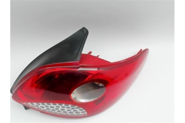 Recambio de piloto trasero derecho para peugeot 206 + 1.4 básico referencia OEM IAM 20090308 A209 