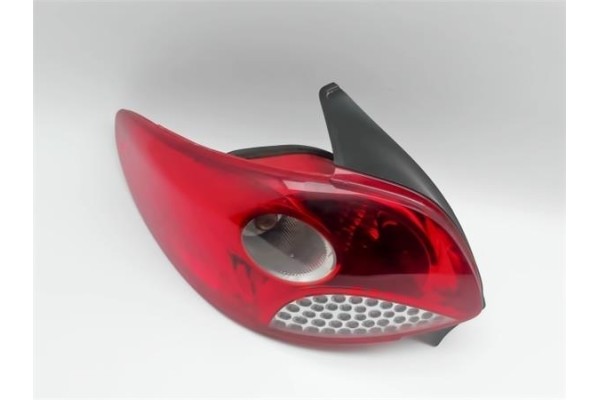 Recambio de piloto trasero izquierdo para peugeot 206 + 1.4 básico referencia OEM IAM 9685618280 20090423LH 