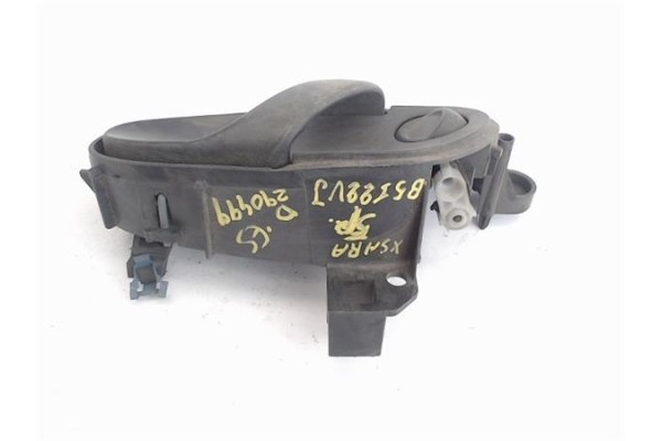 Recambio de manilla int. puerta delantero izquierda para citroen xsara berlina 1.6 i referencia OEM IAM 9623200177  