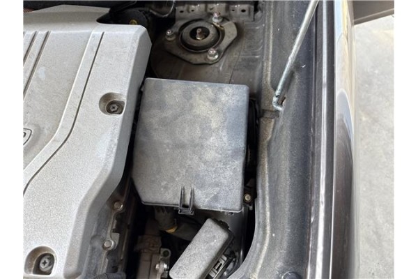 Recambio de caja fusibles/rele para mitsubishi outlander (gf0/gg0) 2.0 phev kaiteki 4wd (gg2w) referencia OEM IAM 8565A358  