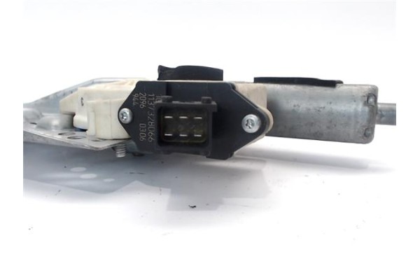 Recambio de mecanismo elevalunas delantero izquierdo para opel vectra c berlina 1.9 cdti referencia OEM IAM 9178987LH 106045103 