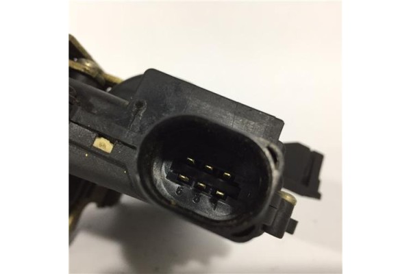 Recambio de cierre electromagnetico trasero izquierdo para seat ibiza (6l1)(04.2002 ) 1.9 tdi referencia OEM IAM   
