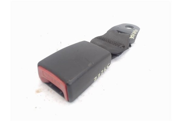 Recambio de anclaje cinturon trasero izquierdo para citroen c3 1.4 hdi referencia OEM IAM   