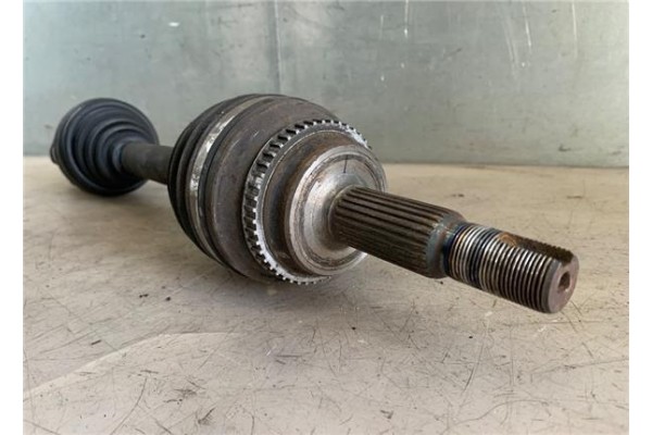 Recambio de palier delantero izquierdo para toyota corolla (e12) 2.0 d-4d referencia OEM IAM   
