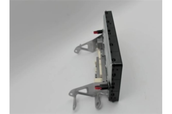 Recambio de navegador para toyota c-hr (x10) 2.0 hibrido referencia OEM IAM 86140F4011 1380007931A101 