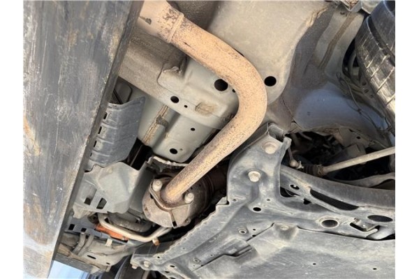 Recambio de catalizador para mitsubishi outlander (gf0/gg0) 2.0 phev kaiteki 4wd (gg2w) referencia OEM IAM 1570C519 Recambio de catalizador para mitsubishi outlander (gf0/gg0) 2.0 phev kaiteki 4wd (gg2w) referencia OEM IAM 1570C519