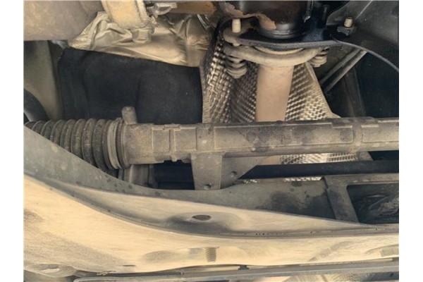 Recambio de cremallera direccion normal para renault clio iii 1.5 dci (br17, cr17) referencia OEM IAM 8200565645  