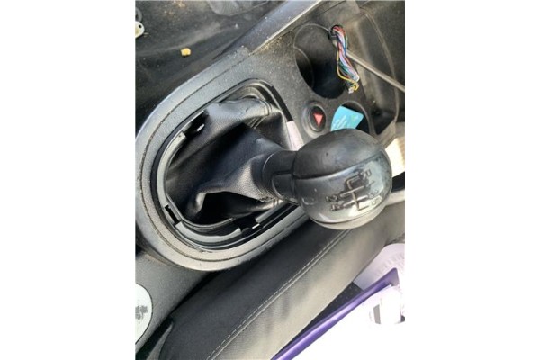 Recambio de palanca de cambio para seat altea (5p1) 1.9 tdi referencia OEM IAM 1K0711112B 1K0711266T 