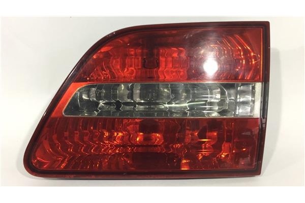 Recambio de piloto interior derecho para fiat stilo (192) multi wagon 1.9 jtd referencia OEM IAM 51717942  
