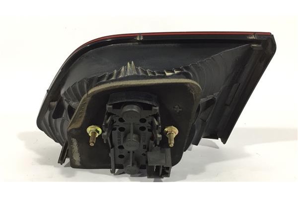 Recambio de piloto interior izquierdo para fiat stilo (192) multi wagon 1.9 jtd referencia OEM IAM 51717943 28180102 