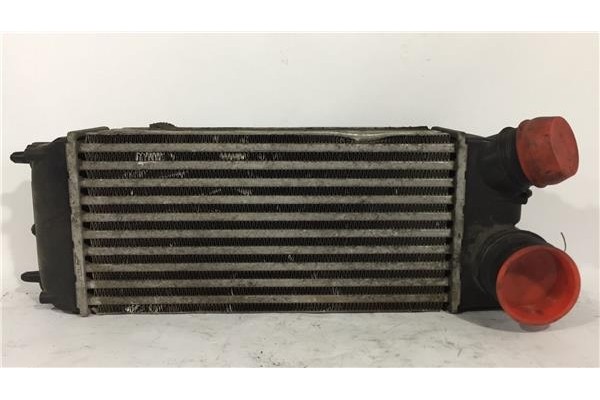 Recambio de intercooler para ford fiesta vi 1.6 tdci referencia OEM IAM 8V519L440AE M136093E 1722905 , FORD