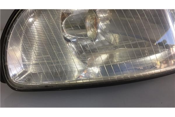 Recambio de faro delantero dcho para audi a4 avant (b5) 1.9 tdi referencia OEM IAM 8D0941004AK 1853675100 