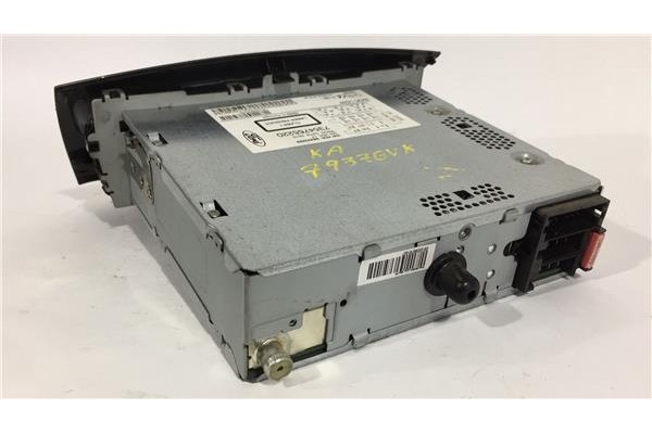 Recambio de radio / cd para ford ka (ccu) 1.3 tdci referencia OEM IAM 7354765220 28223222 