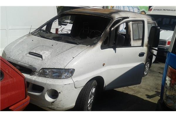 hyundai h-1 van del año 2003