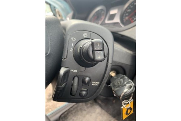 Recambio de mando intermitencia para renault clio iii 1.5 dci (br17, cr17) referencia OEM IAM 255405605R  