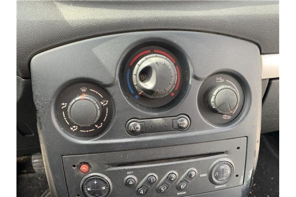 Recambio de mandos calefaccion / a.a. para renault clio iii 1.5 dci (br17, cr17) referencia OEM IAM 7701070473  