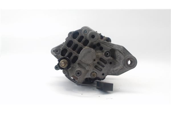 Recambio de alternador para nissan almera (n15) 1.6 referencia OEM IAM   