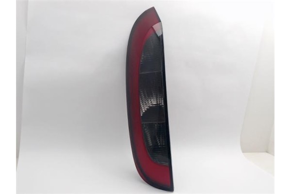 Recambio de piloto trasero izquierdo para opel corsa c 1.3 cdti referencia OEM IAM 09114336 89302171 