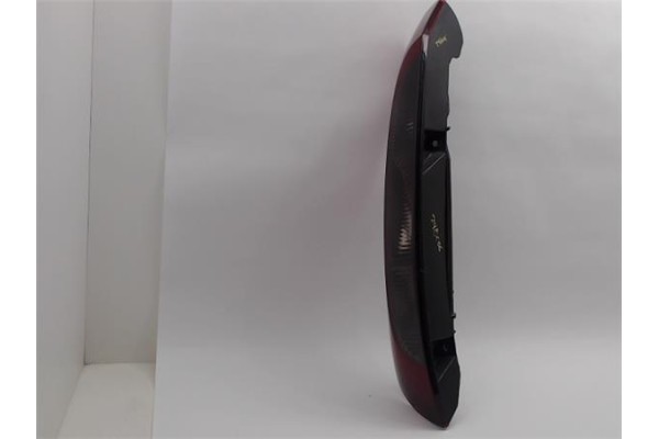 Recambio de piloto trasero izquierdo para opel corsa c 1.3 cdti referencia OEM IAM 09114336 89302171 