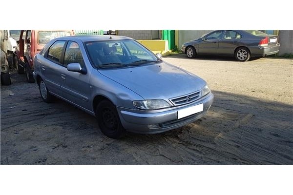 citroen xsara berlina del año 2001