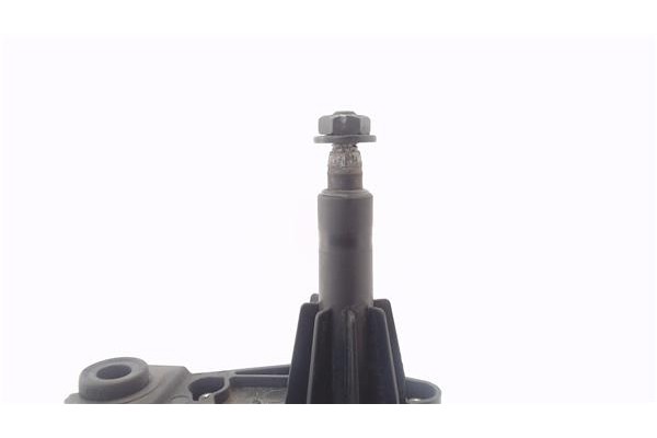 Recambio de motor limpiaparabrisas trasero para renault clio iii 1.5 dci (br17, cr17) referencia OEM IAM 8200311486  