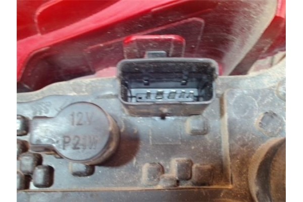 Recambio de piloto trasero izquierdo para citroen c4 coupe 1.6 hdi referencia OEM IAM 9646801777  