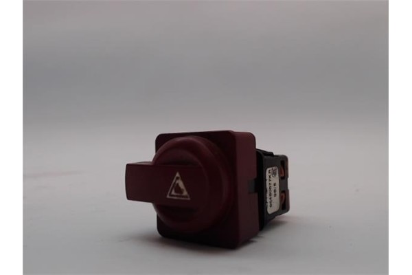 Recambio de interruptor luces emergencia para citroen c4 coupe 1.6 hdi referencia OEM IAM 96480877KR  