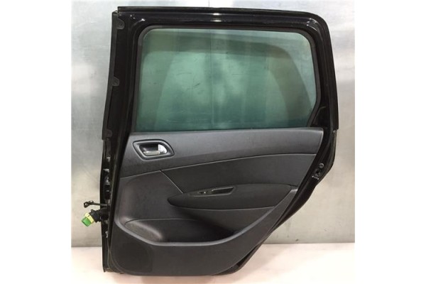 Recambio de puerta trasero derecha para peugeot 308 sw 1.6 hdi referencia OEM IAM 9008T0  