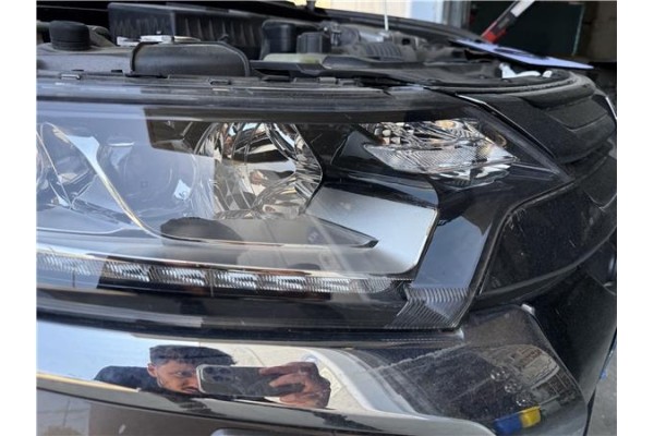 Recambio de faro delantero dcho para mitsubishi outlander (gf0/gg0) 2.0 phev kaiteki 4wd (gg2w) referencia OEM IAM 8301C996 4BX1