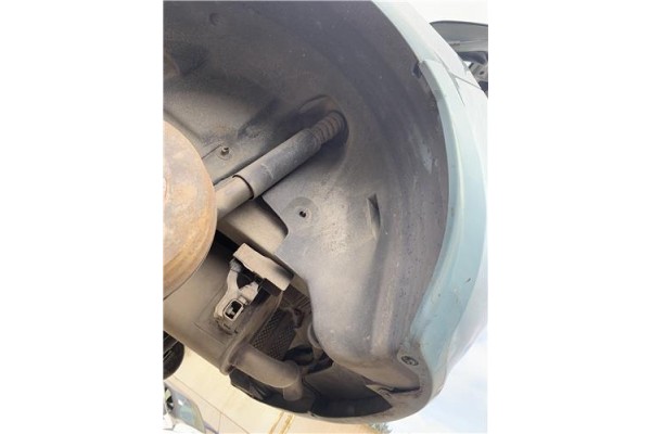 Recambio de pase rueda trasero izquierdo para renault clio iii 1.5 dci (br17, cr17) referencia OEM IAM 8200289942  