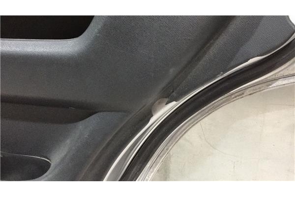 Recambio de puerta trasero derecha para honda cr-v (rd8) 2.2 ctdi referencia OEM IAM 67510SCAE00ZZ 67510S 