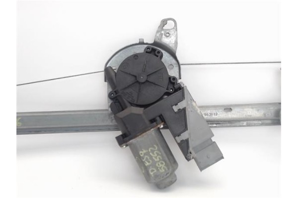 Recambio de mecanismo elevalunas delantero izquierdo para citroen c3 1.4 hdi referencia OEM IAM 400619F  