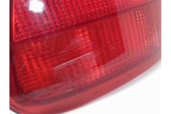 Recambio de piloto trasero izquierdo para opel astra f berlina 1.6 i 16v referencia OEM IAM 90421966  