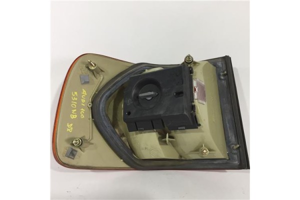 Recambio de piloto trasero derecho para audi 100 berlina (c4) 2.3 básico referencia OEM IAM 4A5945096  