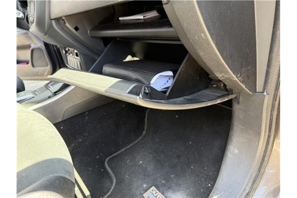 Recambio de guantera salpicadero para mitsubishi outlander (gf0/gg0) 2.0 phev kaiteki 4wd (gg2w) referencia OEM IAM 8006A615XA  