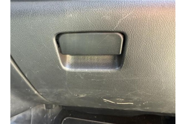 Recambio de guantera salpicadero para mitsubishi outlander (gf0/gg0) 2.0 phev kaiteki 4wd (gg2w) referencia OEM IAM 8006A615XA  
